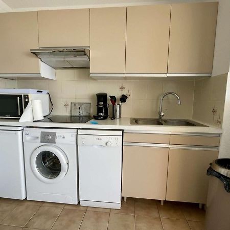 Superbe Apt 2P Front De Mer Pour 4 Pers Avec Terrasse - Cavalaire-Sur-Mer - Fr-1-226B-162 Buitenkant foto