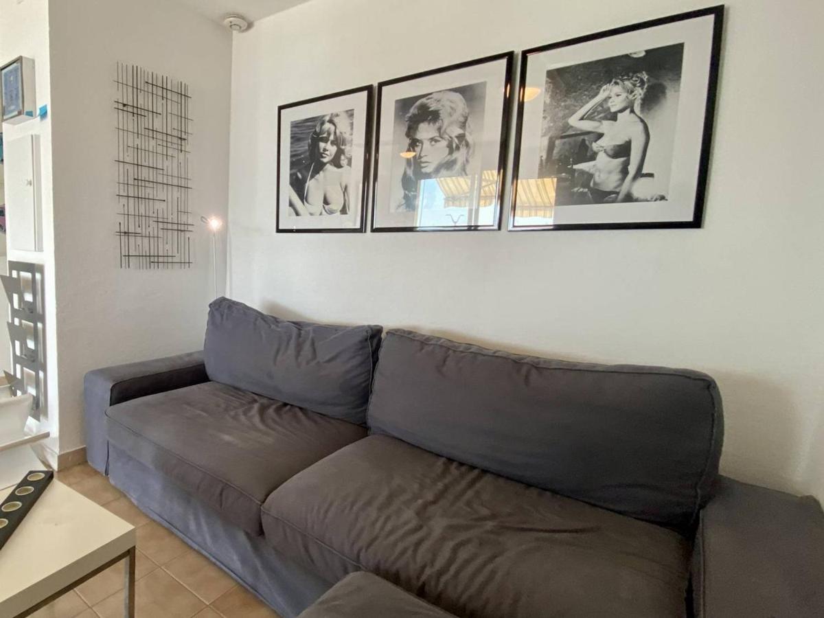 Superbe Apt 2P Front De Mer Pour 4 Pers Avec Terrasse - Cavalaire-Sur-Mer - Fr-1-226B-162 Buitenkant foto