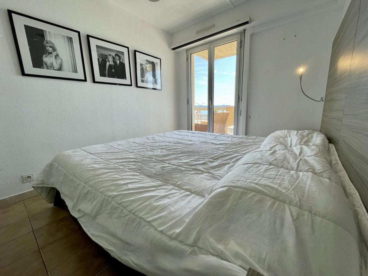 Superbe Apt 2P Front De Mer Pour 4 Pers Avec Terrasse - Cavalaire-Sur-Mer - Fr-1-226B-162 Buitenkant foto