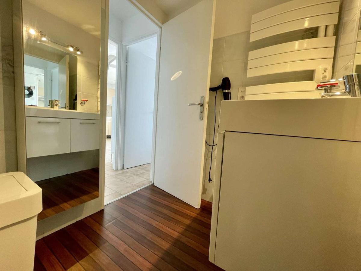 Superbe Apt 2P Front De Mer Pour 4 Pers Avec Terrasse - Cavalaire-Sur-Mer - Fr-1-226B-162 Buitenkant foto