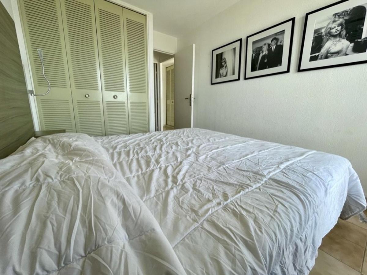 Superbe Apt 2P Front De Mer Pour 4 Pers Avec Terrasse - Cavalaire-Sur-Mer - Fr-1-226B-162 Buitenkant foto